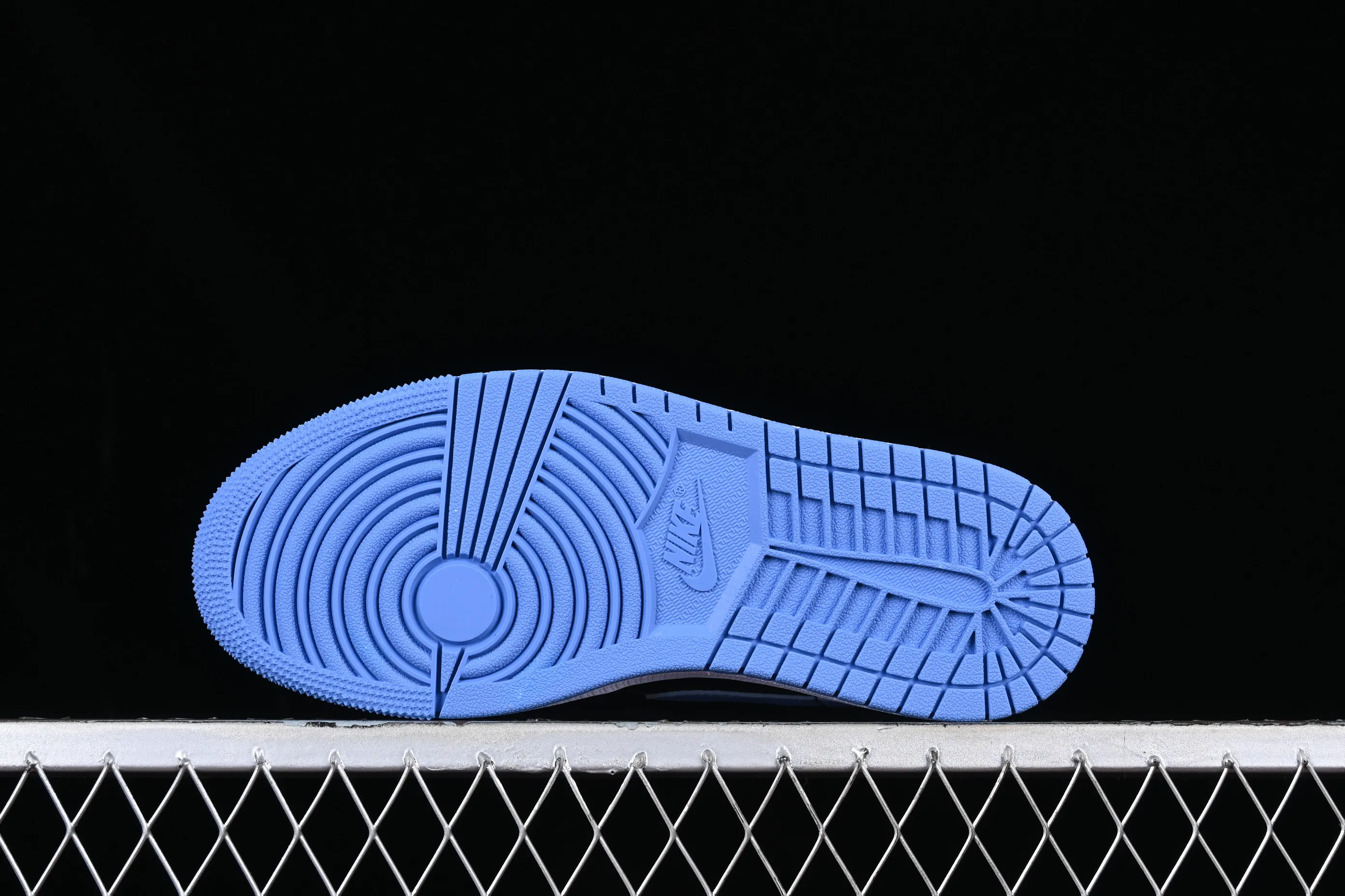 All categories Air Jordan Jordan series basketball shoes Air Jordan 1 Low Z version Air Jordan 1 Low AJ1 Joe 1 Royal Blue Low-top cultural basketball shoes 553558-041